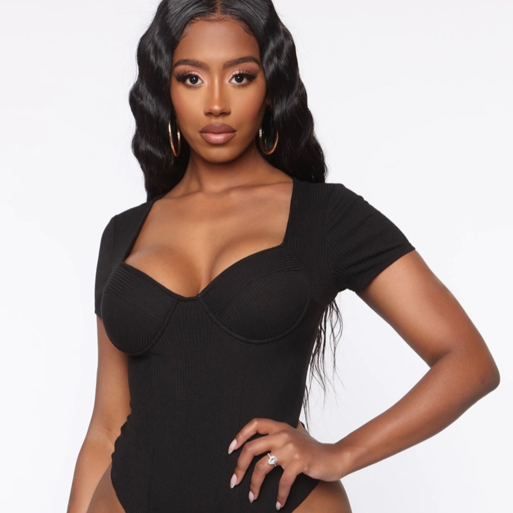 Fashion Nova Black Short Sleeve Bodysuit